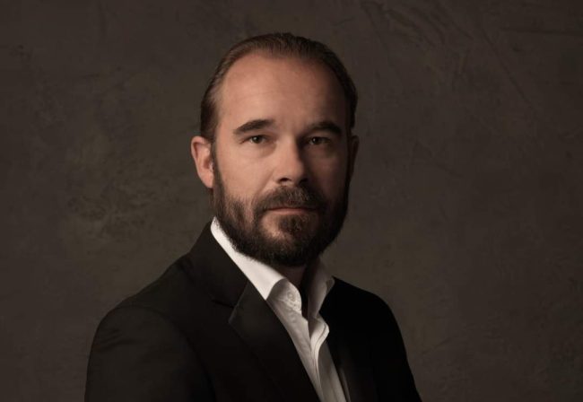 6dc7f32c-0673-4a7a-9a34-5edb0e8a88af Regisseur Michel Sluysmans